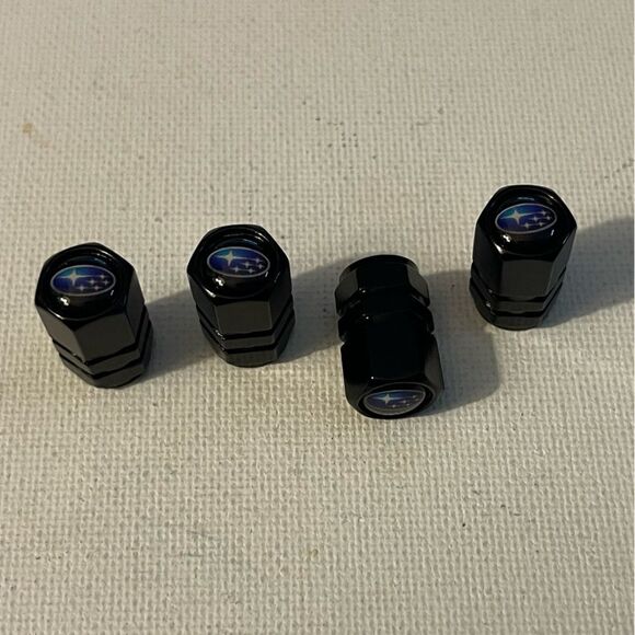 Subaru logo valve Stem caps in black set of 4 NWT - Picture 3 of 4